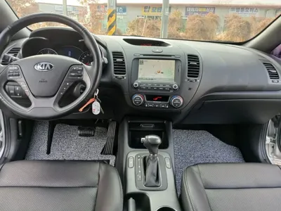 Kia K3 2015, 104106 км, за 3733.07 USD - фото 7