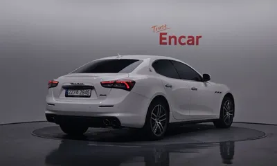 Maserati Ghibli 2020, 66082 км, за 24222.13 USD