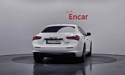 Maserati Ghibli 2020, 66082 км, за 24222.13 USD