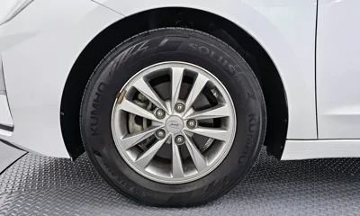Hyundai Avante 2020, 70139 км, за 9184.01 USD