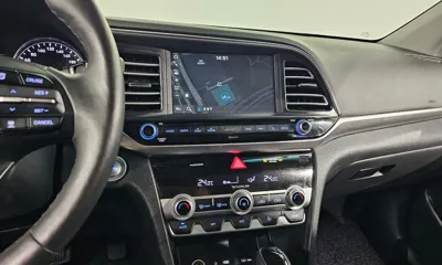 Hyundai Avante 2020, 70139 км, за 9184.01 USD - фото 18