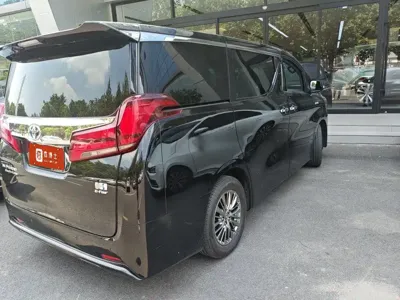 Toyota Alphard 2021, 40000 км, за 82338 USD - фото 9