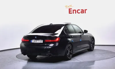 BMW 3-Series 2023, 17685 км, за 27993.5 USD