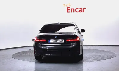 BMW 3-Series 2023, 17685 км, за 27993.5 USD