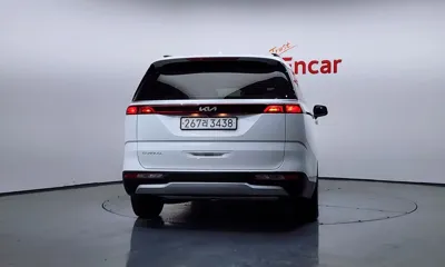 Kia Canival 2023, 49585 км, за 15622.95 USD