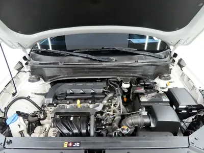 Hyundai Venue 2020, 80808 км, за 8131.68 USD - фото 6