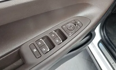 Hyundai Grandeur 2018, 104389 км, за 9246.59 USD - фото 17