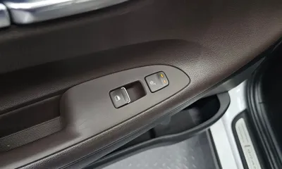 Hyundai Grandeur 2018, 104389 км, за 9246.59 USD - фото 19