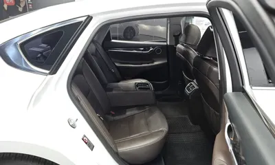 Hyundai Grandeur 2018, 104389 км, за 9246.59 USD - фото 26