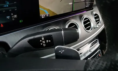 Mercedes-Benz E-Class 2017, 93650 км, за 13112.57 USD - фото 9