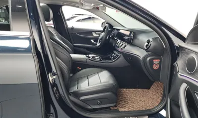 Mercedes-Benz E-Class 2017, 93650 км, за 13112.57 USD - фото 11