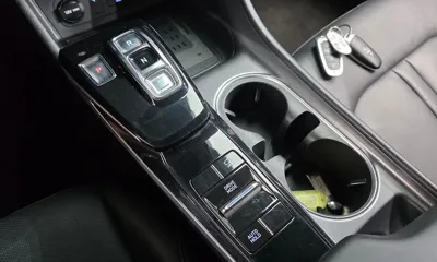 Hyundai Sonata 2020, 117319 км, за 8775.92 USD - фото 9