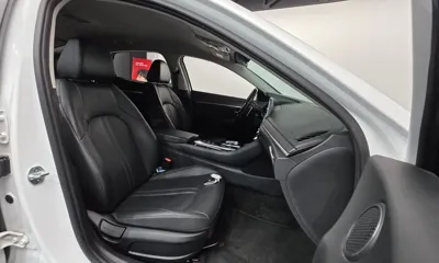 Hyundai Sonata 2020, 117319 км, за 8775.92 USD - фото 10