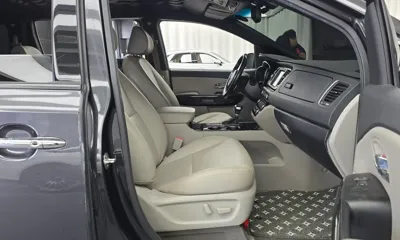 Kia Canival 2019, 114458 км, за 8403.91 USD - фото 11