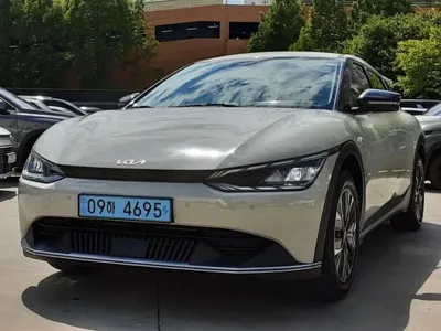 Kia EV6 2023, 87326 км, за 8443 USD