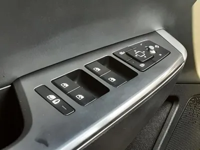 Kia EV6 2023, 87326 км, за 8443 USD - фото 17