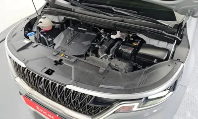 Kia Canival 2023, 59271 км, за 17079.46 USD - фото 6