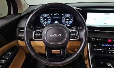 Kia Canival 2023, 59271 км, за 17079.46 USD - фото 13