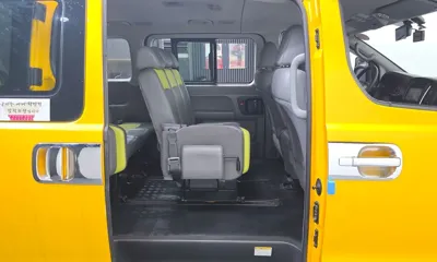 Hyundai Starex 2019, 157944 км, за 11661.24 USD - фото 12