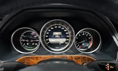 Mercedes-Benz E-Class 2014, 120826 км, за 5525.58 USD - фото 8