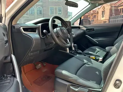 Toyota Frontlander 2025, 20000 км, за 12236.28 USD