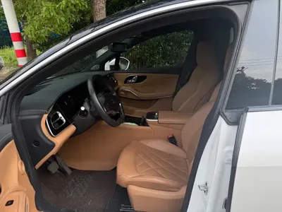 Roewe Feifan R7 2023, 23000 км, за 9140.7 USD