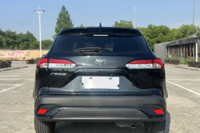 Toyota Frontlander 2023, 62300 км, за 13193 USD - фото 25