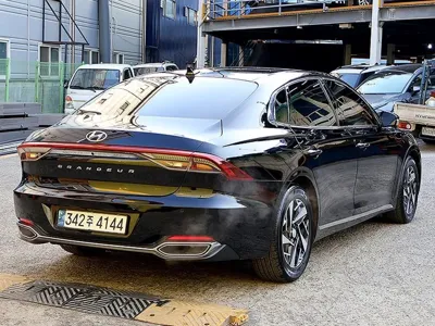Hyundai Grandeur 2023, 76894 км, за 16872.97 USD