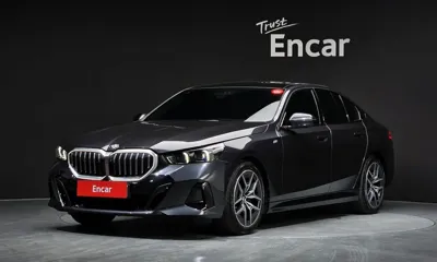 BMW 5-Series · 2024 год