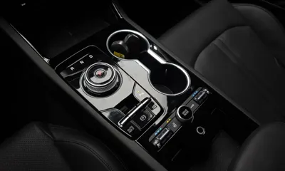 Kia K5 2024, 14768 км, за 18314.3 USD - фото 9