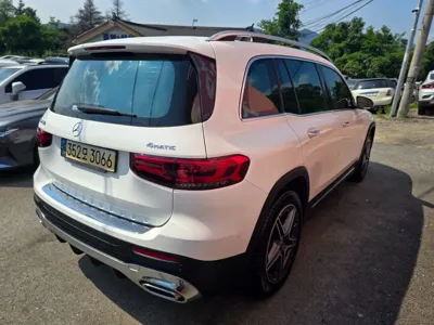 Mercedes-Benz GLB-Class 2021, 73458 км, за 19364.58 USD