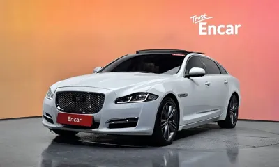 Jaguar XJ · 2018 год