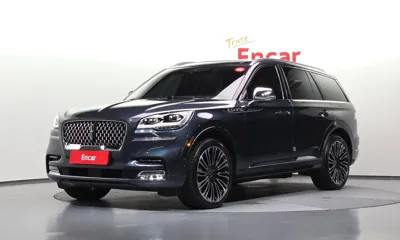 Lincoln Aviator · 2022 год