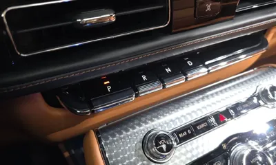 Lincoln Aviator 2022, 16751 км, за 37547.59 USD - фото 9