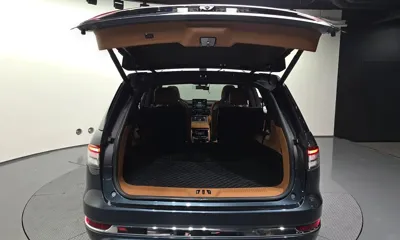 Lincoln Aviator 2022, 16751 км, за 37547.59 USD - фото 20