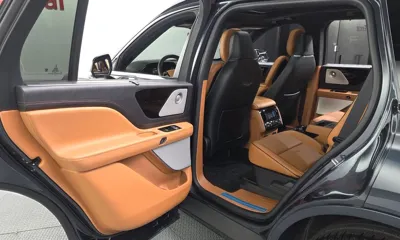 Lincoln Aviator 2022, 16751 км, за 37547.59 USD - фото 26