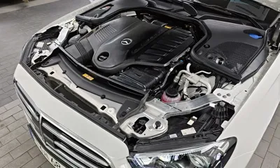 Mercedes-Benz E-Class 2022, 16732 км, за 36652.64 USD - фото 6