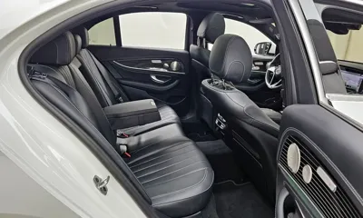 Mercedes-Benz E-Class 2022, 16732 км, за 36652.64 USD - фото 12