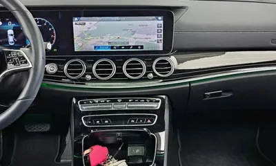 Mercedes-Benz E-Class 2022, 16732 км, за 36652.64 USD - фото 14
