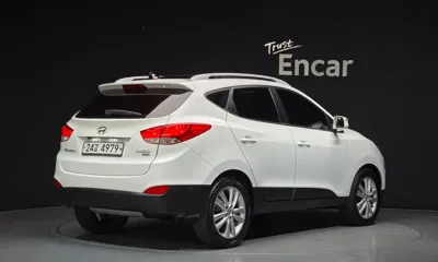 Hyundai Tucson 2013, 112887 км, за 3875.46 USD