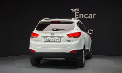 Hyundai Tucson 2013, 112887 км, за 3875.46 USD