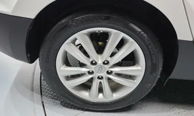 Hyundai Tucson 2013, 112887 км, за 3875.46 USD
