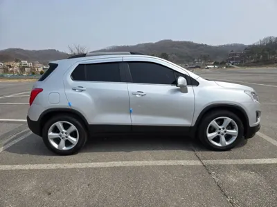 ChevroletGMDaewoo Trax 2016, 142605 км, за 4745.5 USD