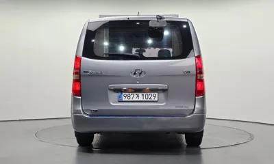 Hyundai Starex 2011, 217368 км, за 5254.86 USD
