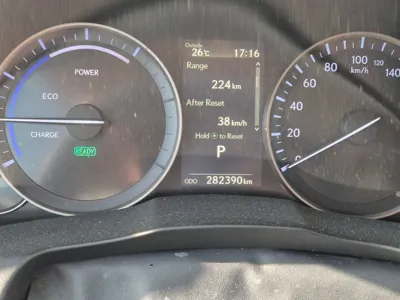 Lexus ES 2017, 282390 км, за 10093.11 USD - фото 9
