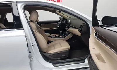 Hyundai Grandeur 2019, 93324 км, за 8796.11 USD - фото 26