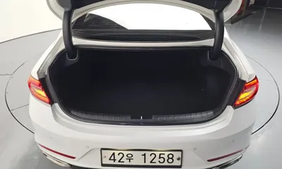 Hyundai Grandeur 2019, 93324 км, за 8796.11 USD - фото 28