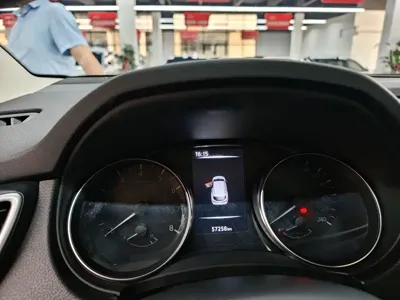 Nissan Qashqai 2022, 57000 км, за 11153.4 USD