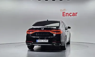 Hyundai Grandeur 2019, 35589 км, за 10706.77 USD