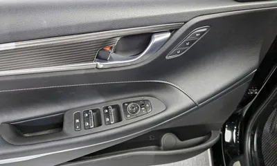 Hyundai Grandeur 2019, 35589 км, за 10706.77 USD - фото 14